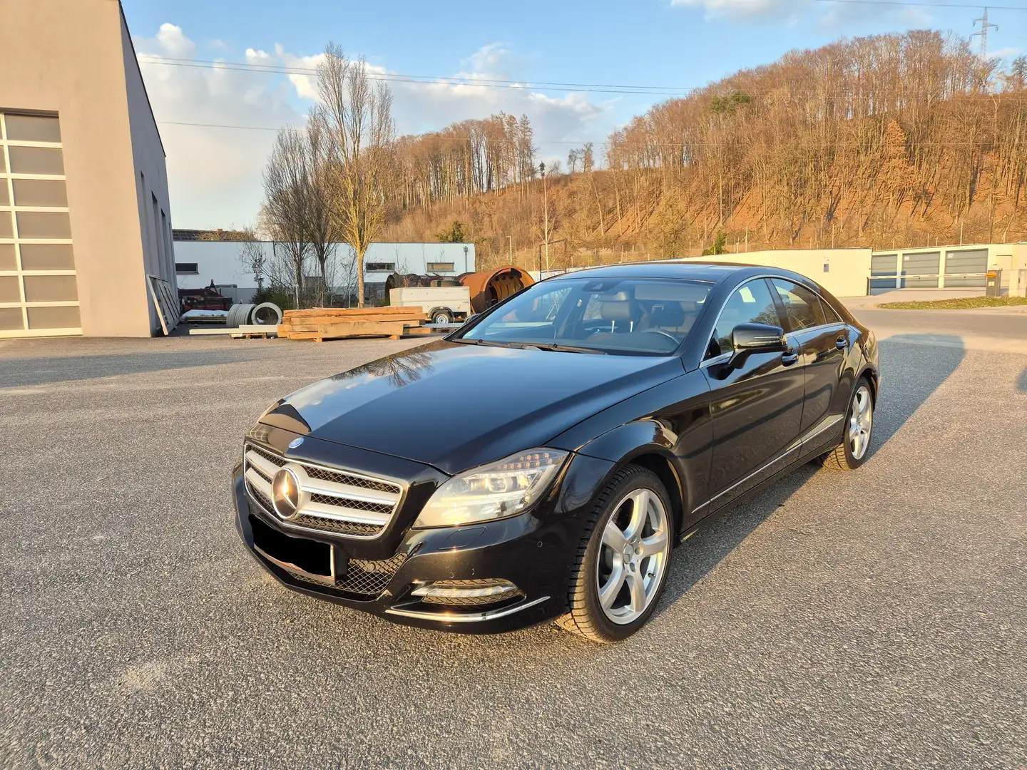 Mercedes-Benz CLS 350 Mercedes CLS 350 CDI 4MATIC – Top-Ausstattung | Leder | Full-LED | Harman Kardon | Schwarz - 1