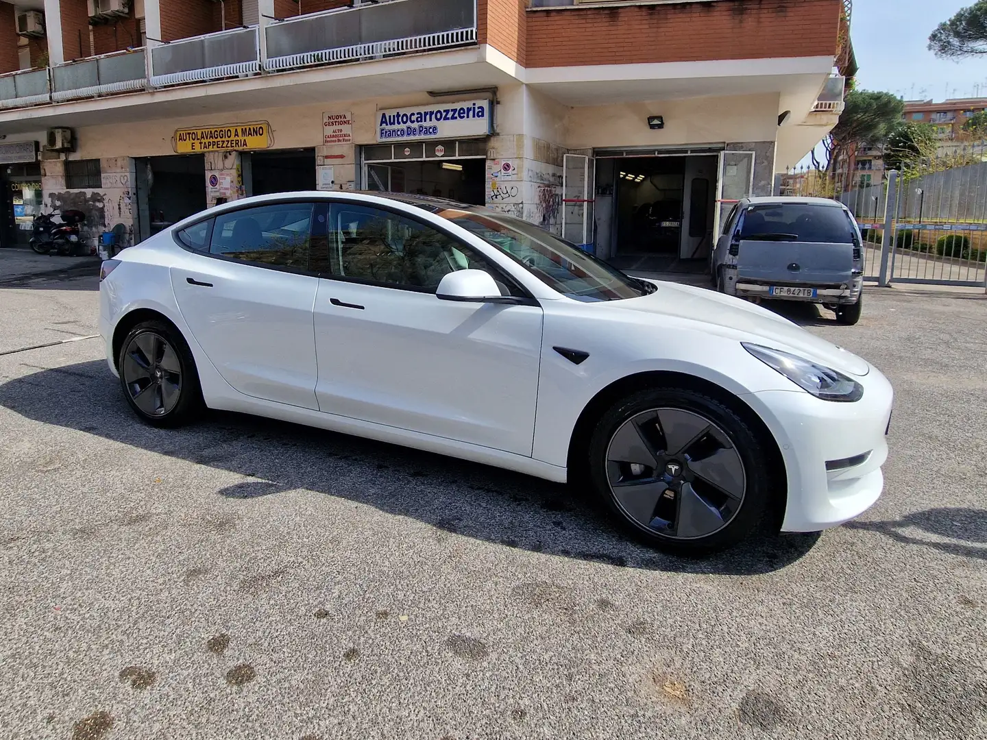 Tesla Model 3 Model 3Long Range Dual Motor awd - 2
