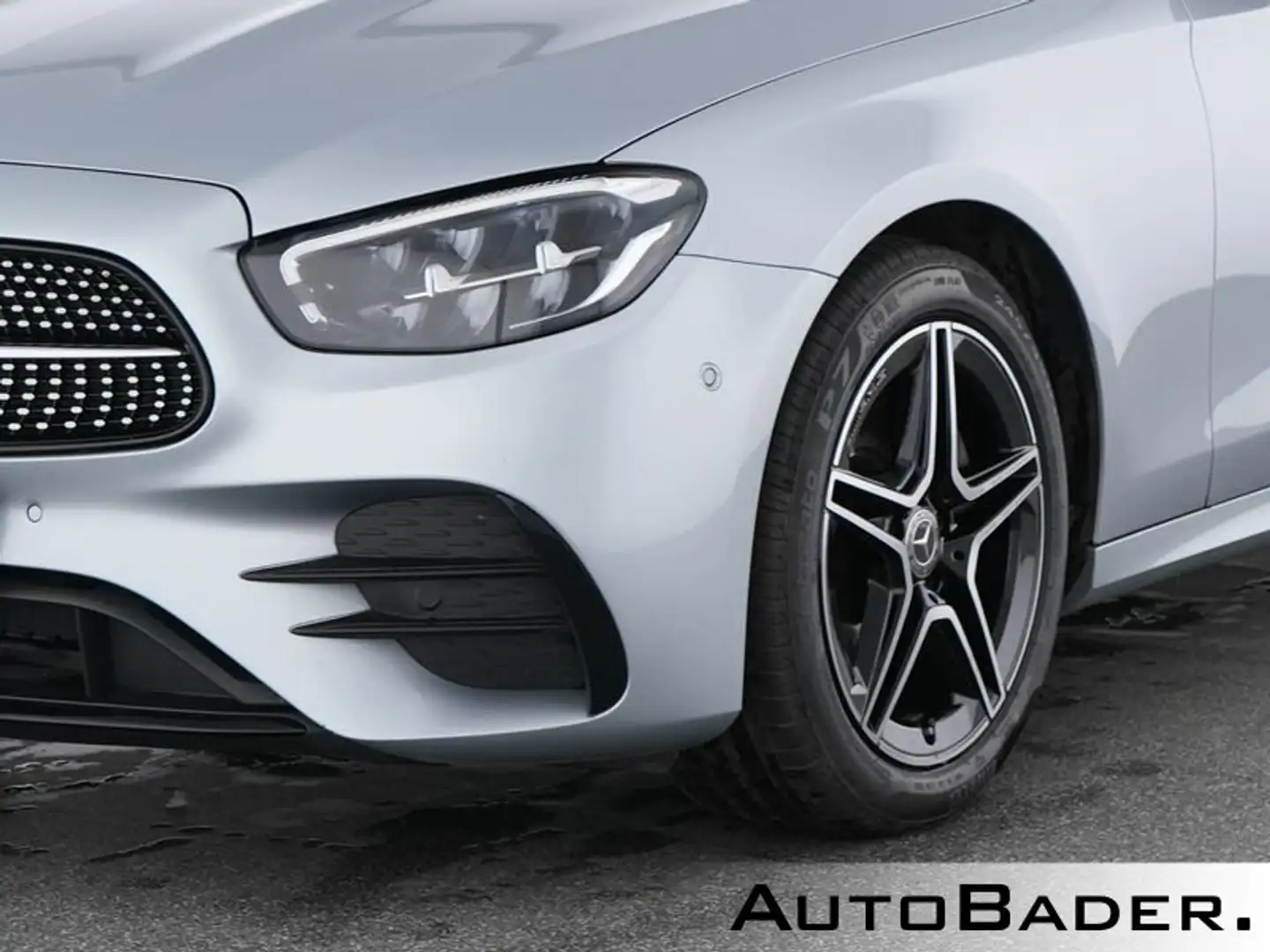 Mercedes-Benz E 300 E 300 d T 4M AMG SD AHK NIGHT ParkSpgl RFK TotWi Silber - 2