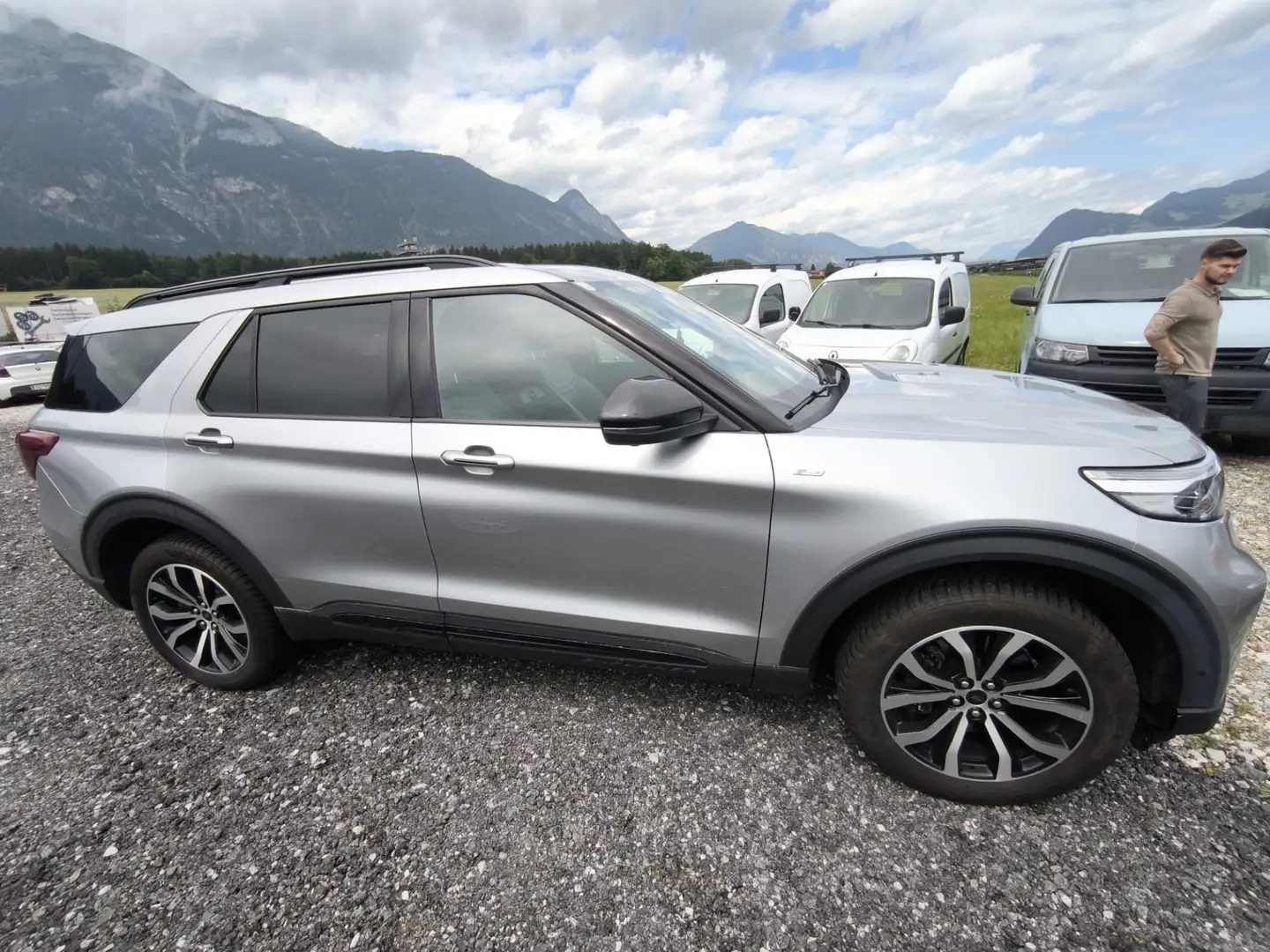 Ford Explorer 3,0 EcoBoost PHEV AWD ST-Line Aut. - 2