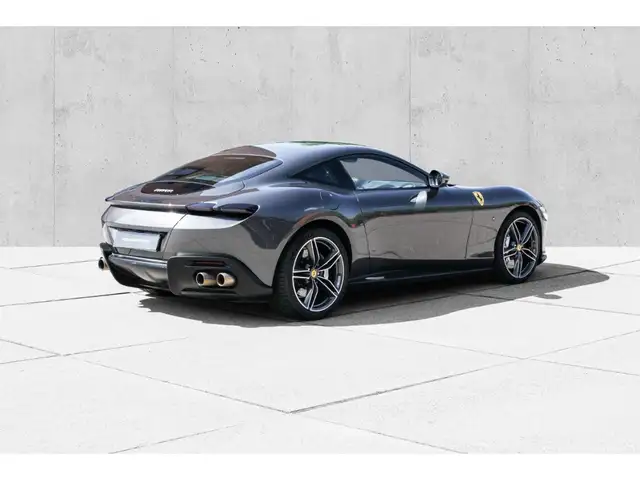 Ferrari Roma view 7