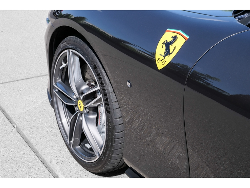 Ferrari Roma *MagneRide*CarPlay*Daytona-Design*Passenger-Displa — photo 11