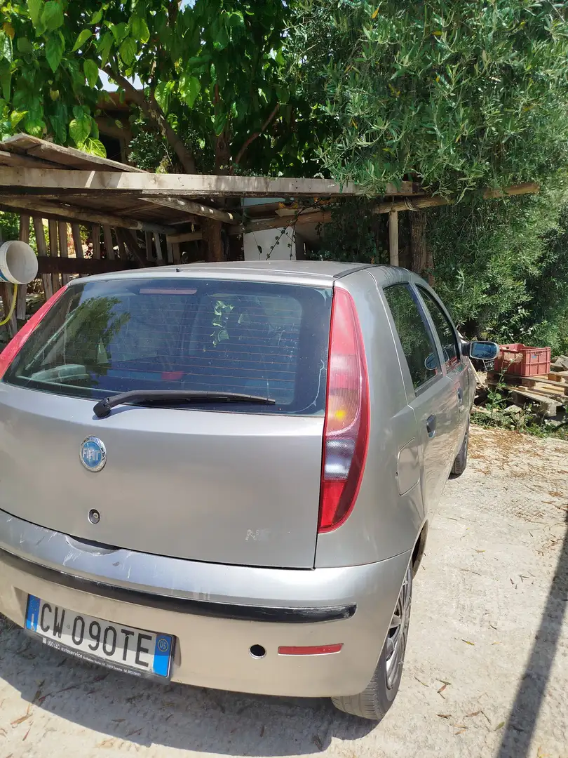 Fiat Punto Punto II 2003 5p 1.2 bConnect Gris - 2