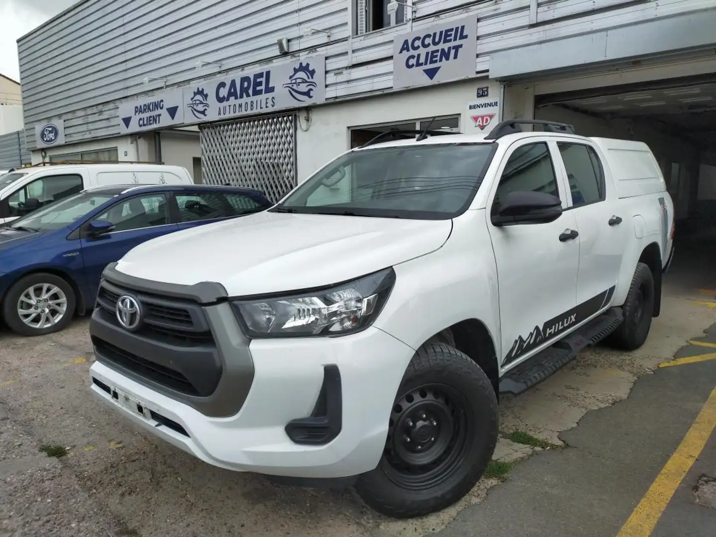 Toyota Hilux IV 4WD 2.4 D-4D 150 DOUBLE CABINE Blanc - 1