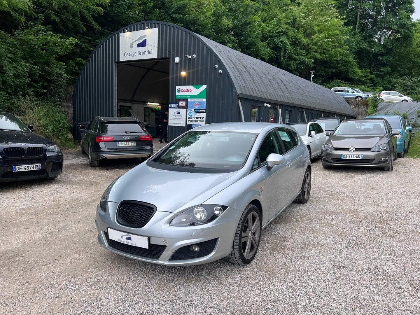 SEAT Leon II 1.8 TFSi 160cv DSG7 FR Gris - 1