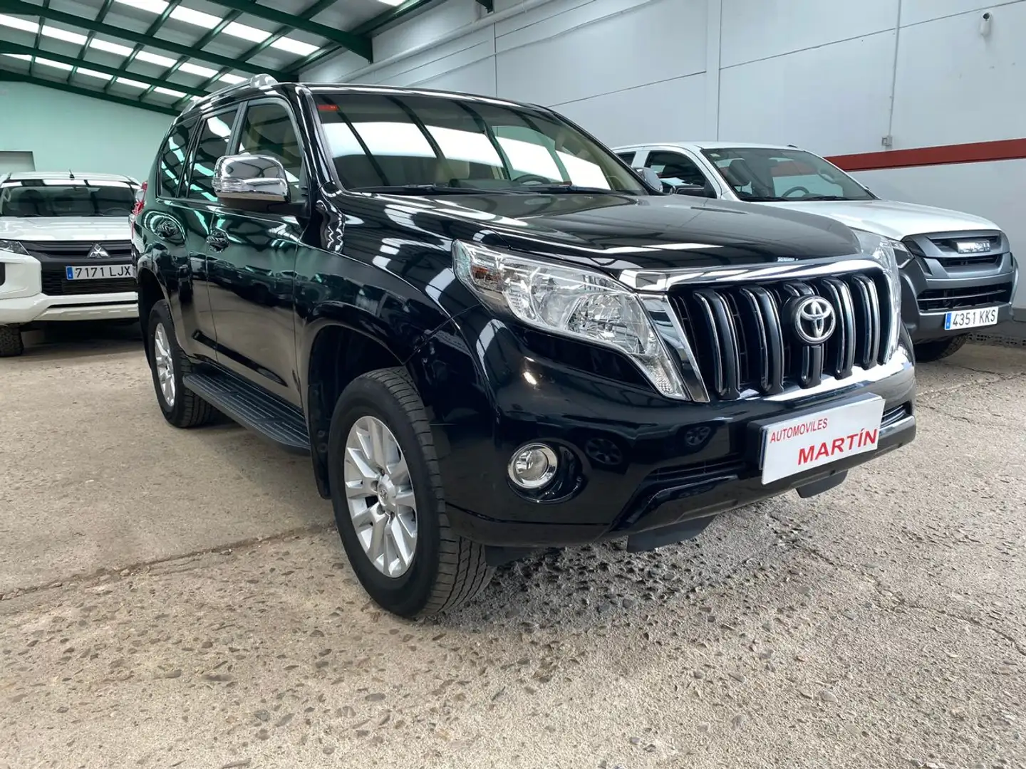 Toyota Land Cruiser D-4D VXL Aut. Noir - 1