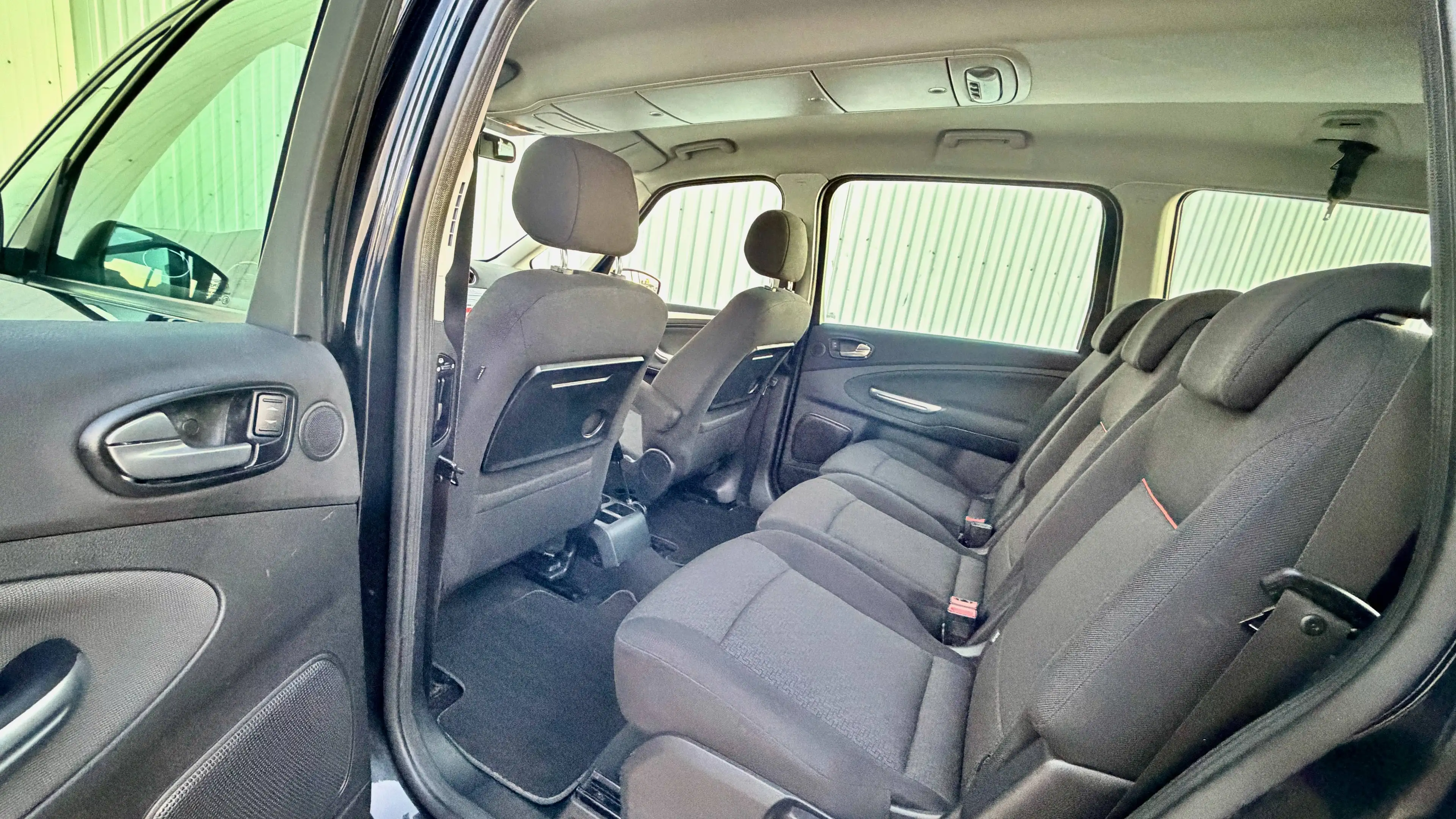 Ford Galaxy Trend 7 Sitze — photo 15