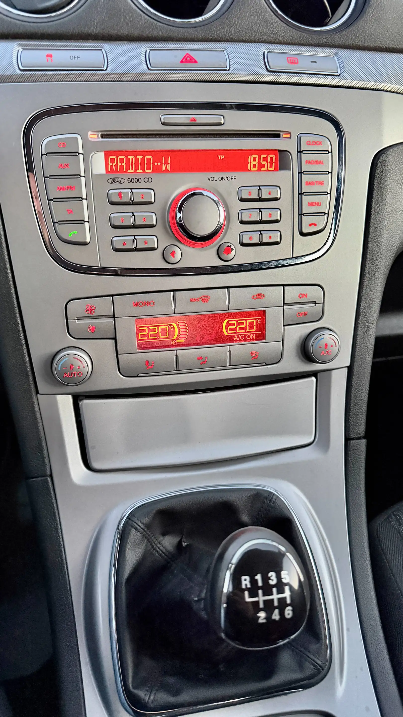 Ford Galaxy Trend 7 Sitze — photo 11