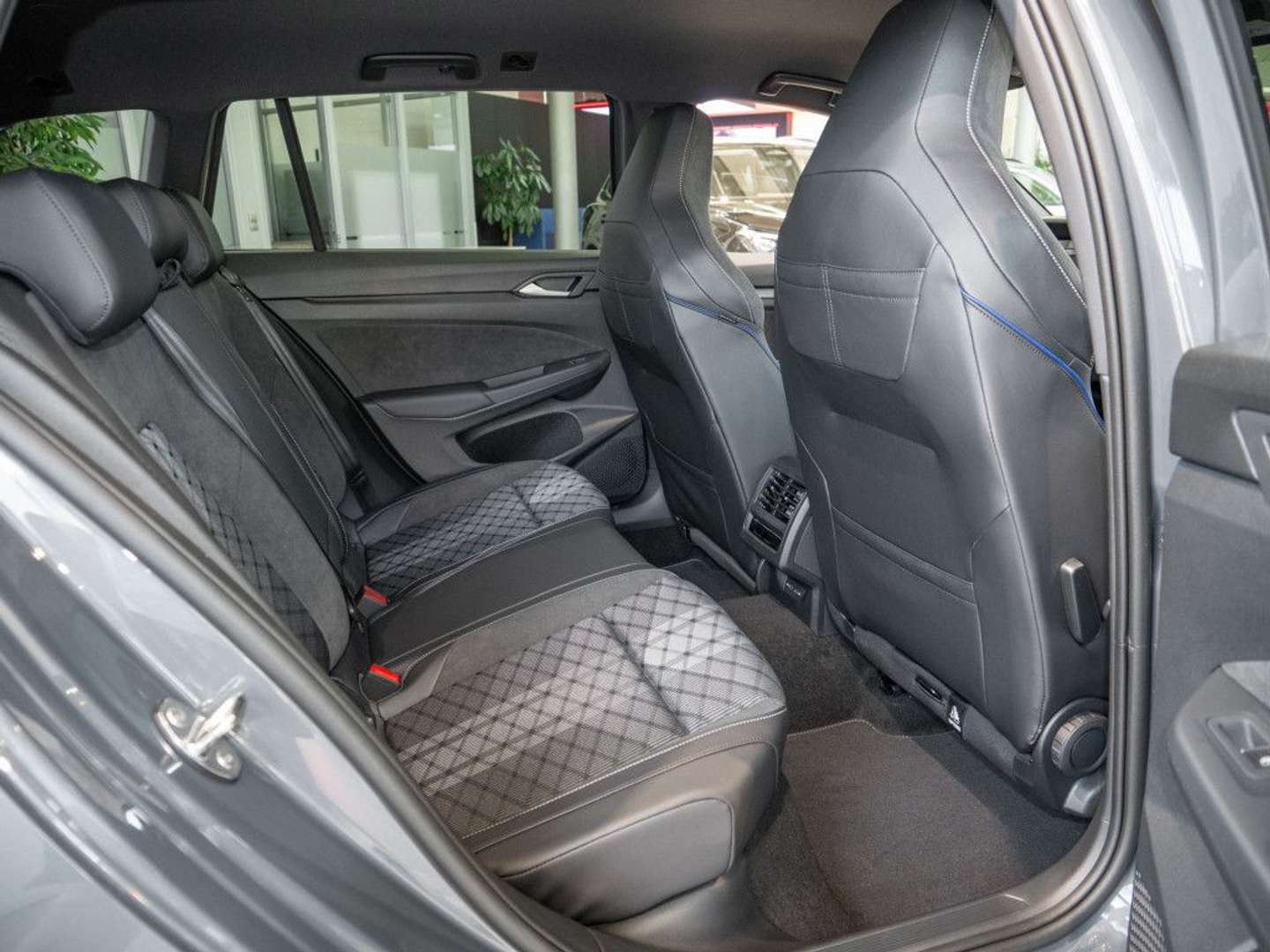 Volkswagen Golf ETSI R-Line -  - Joinsteer - #5