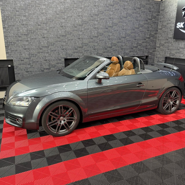 Audi TT 2.0 TDI quattro — photo 9