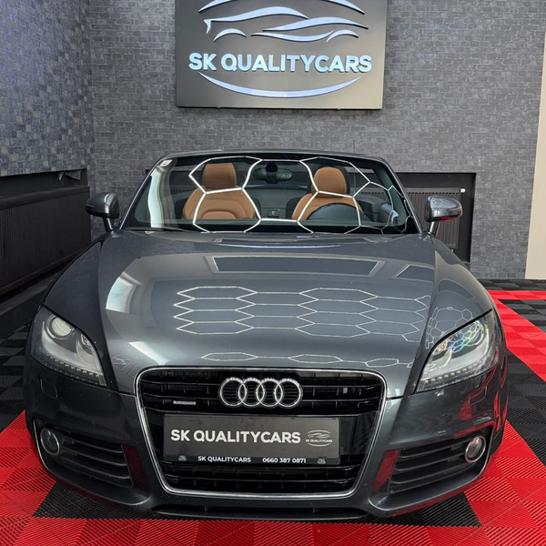 Audi TT 2.0 TDI quattro — photo 2