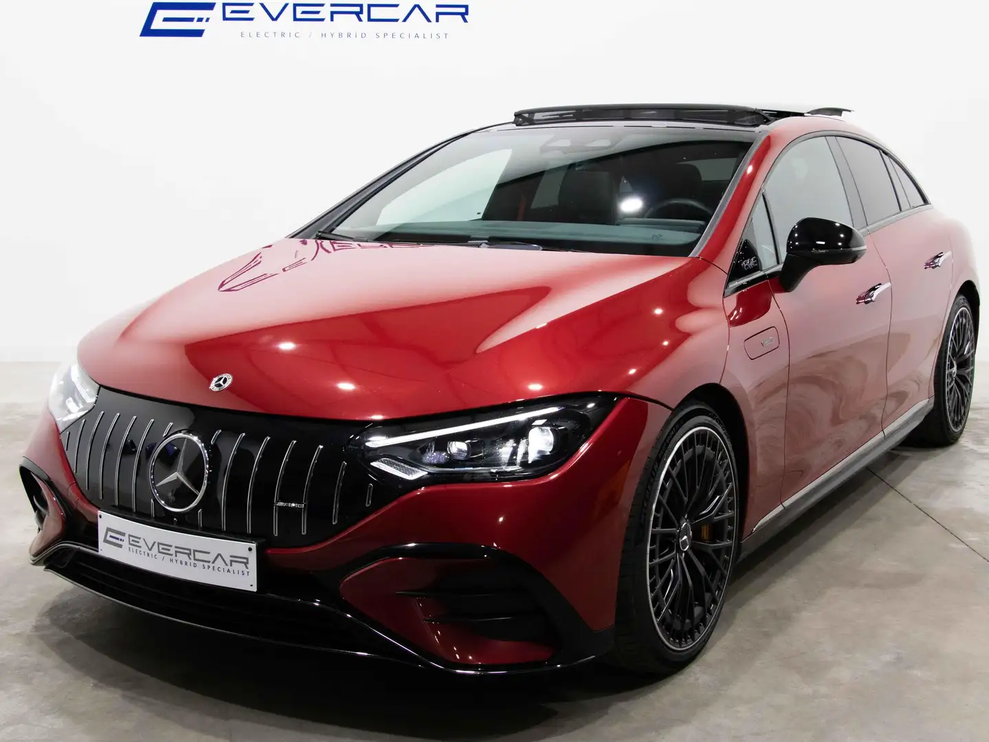 Mercedes-Benz EQE 53 4MATIC+ ***CERAMIC BRAKES*FULL OPTIONS*** Rosso - 1