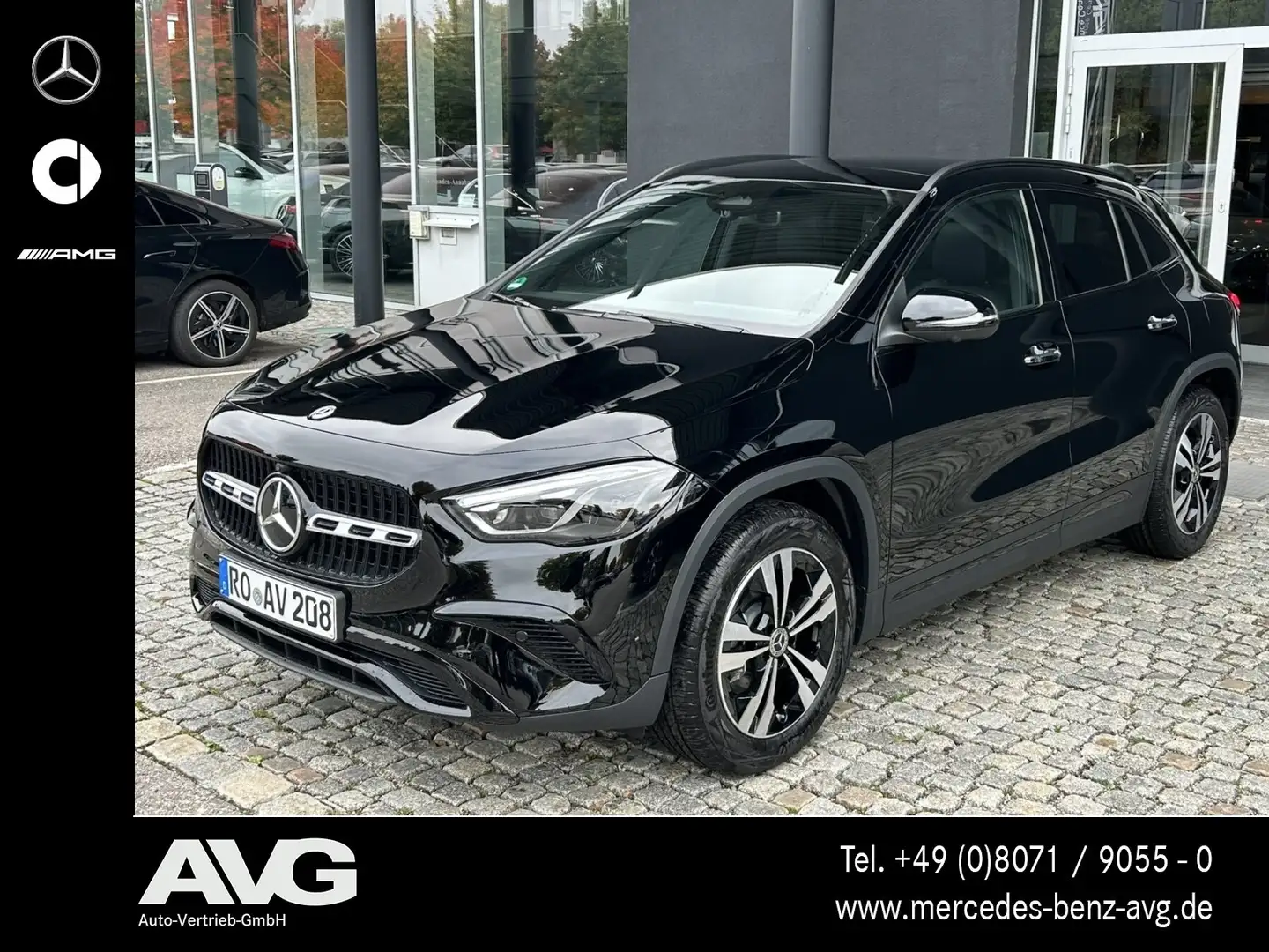 Mercedes-Benz GLA 200 GLA 200 Progressive Edition Pano AHK Multibeam LED Schwarz - 1