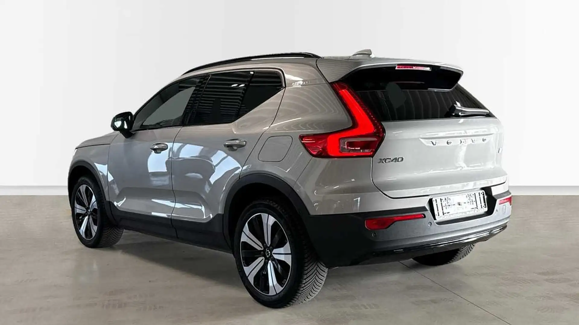 Volvo EX40 Plus Single Motor | Kunstnubuck | Getinte ramen | Argent - 2