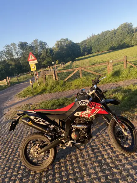 Aprilia SX 125 - foto 4