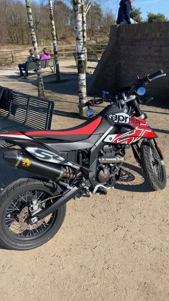 Aprilia SX 125 - foto 2