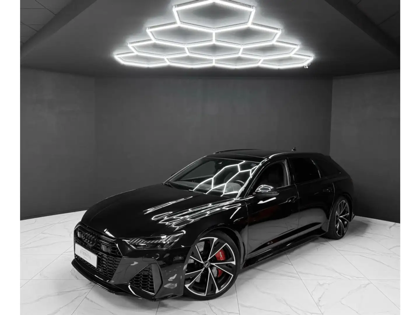Audi RS6 Avant 4.0 TFSI - carbon - full Noir - 1