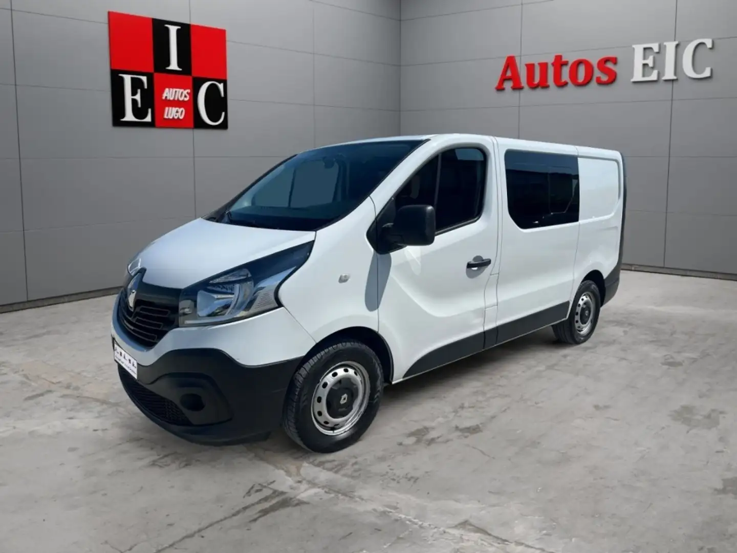 Renault Trafic Combi Mixto 5/6 1.6dCi TT Energy L N1 92kW Blanco - 1