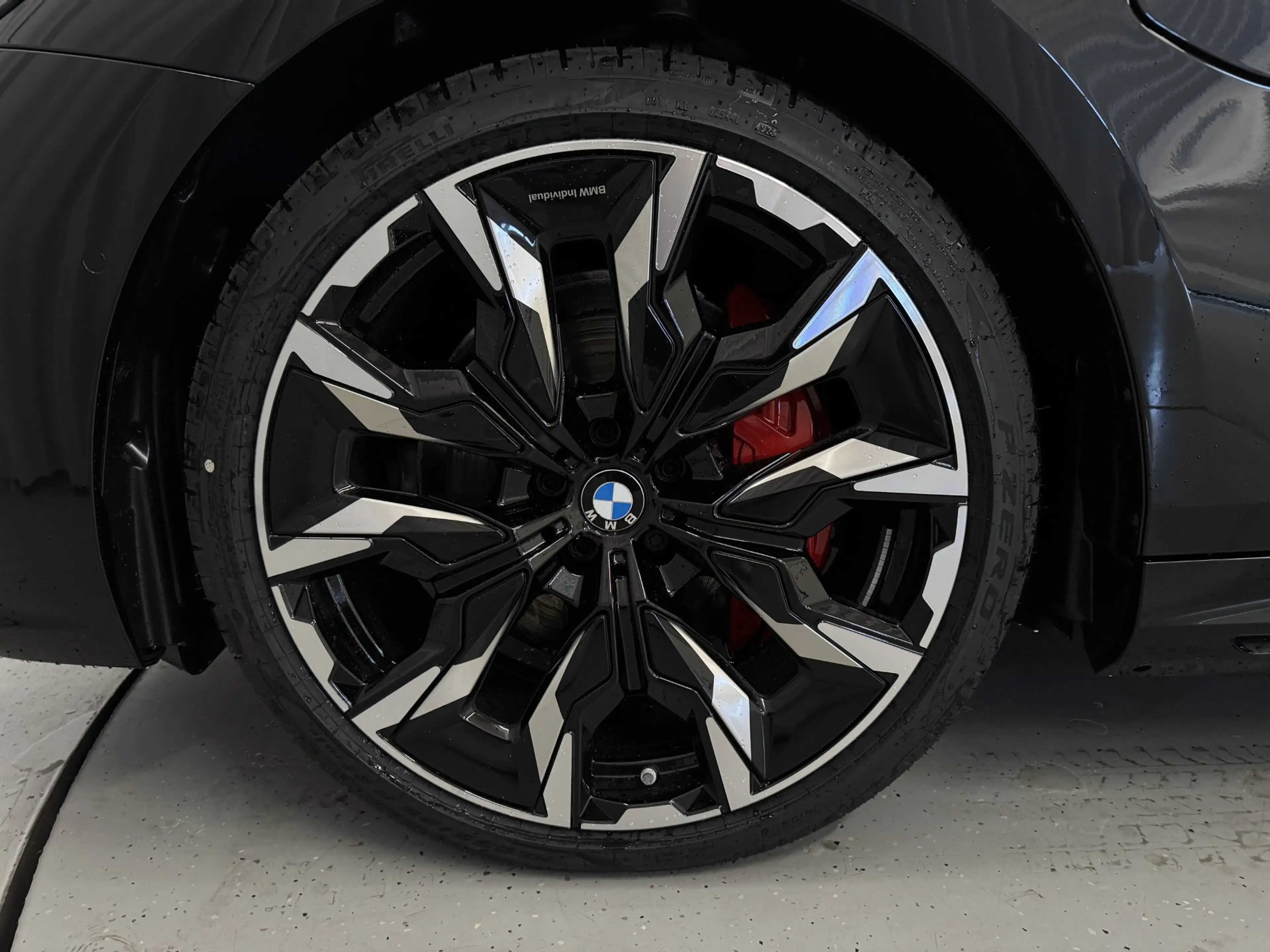 BMW 550 e xDrive *M-Sportpaket PRO / 3,99% Fixzins* — photo 22