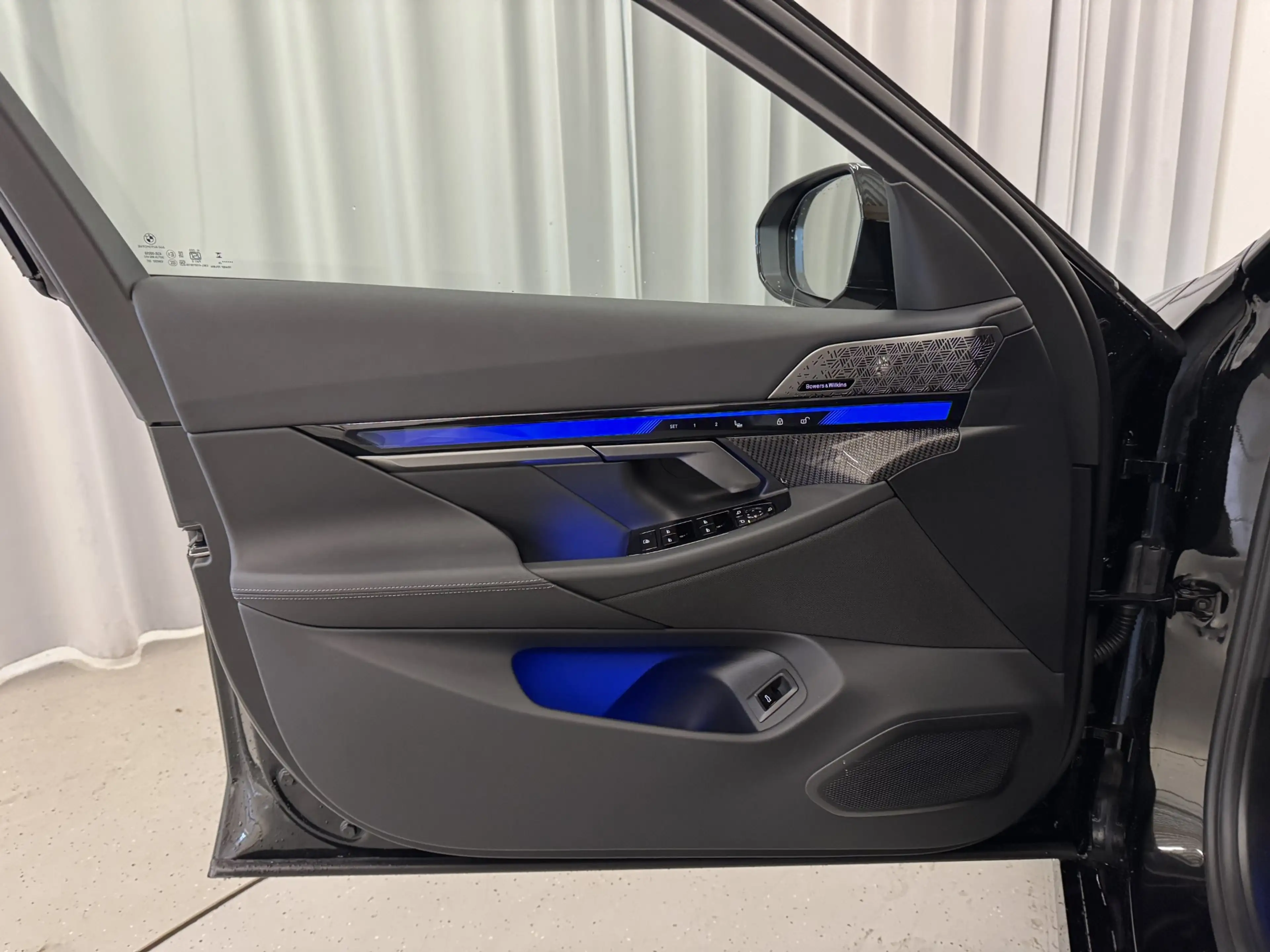 BMW 550 e xDrive *M-Sportpaket PRO / 3,99% Fixzins* — photo 19