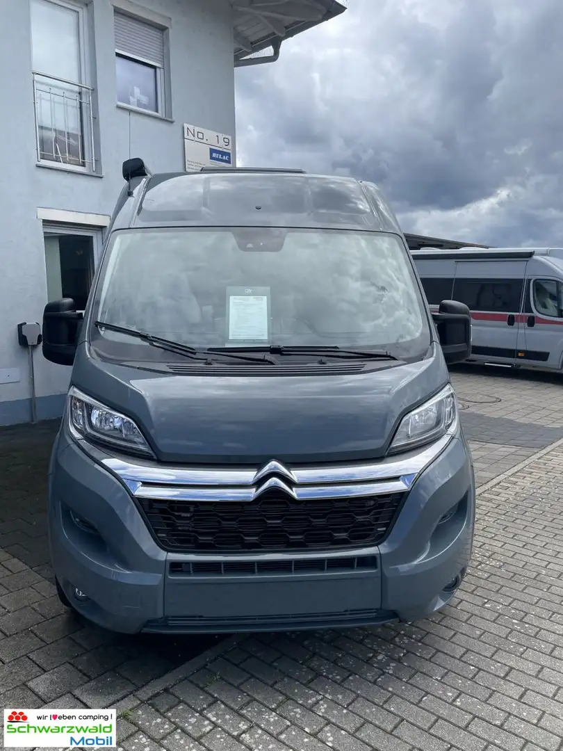 Pilote V600G X-Edition  AKTIONSPREIS CARAVANING TAGE! Grau - 2