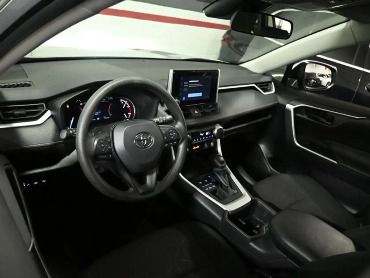 Toyota RAV 4 снимка Toyota RAV 4