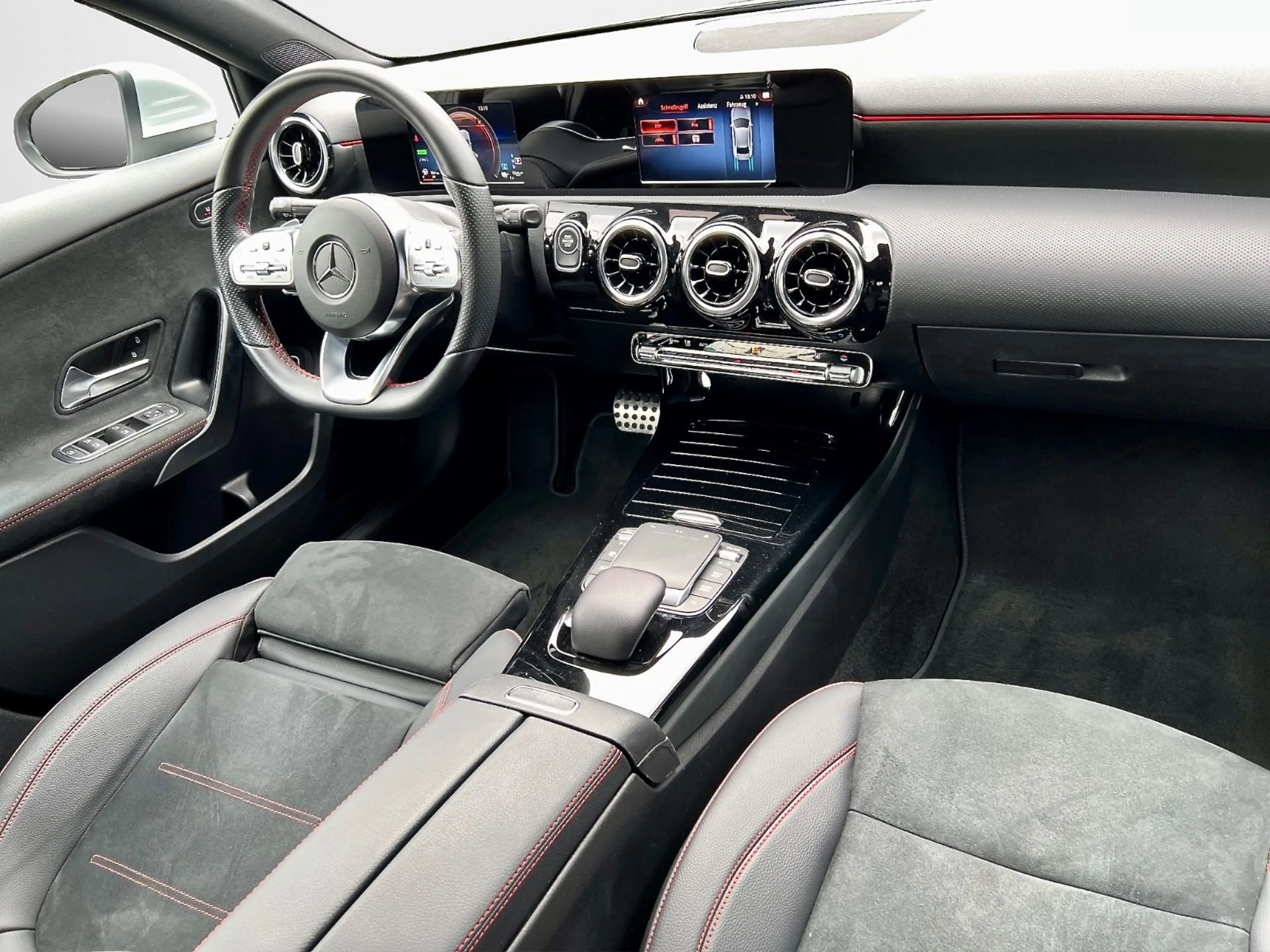 Mercedes-Benz A 250 e AMG*DCT*LED*NAVI*BATTERIE-ZERTIFIKAT* — photo 13