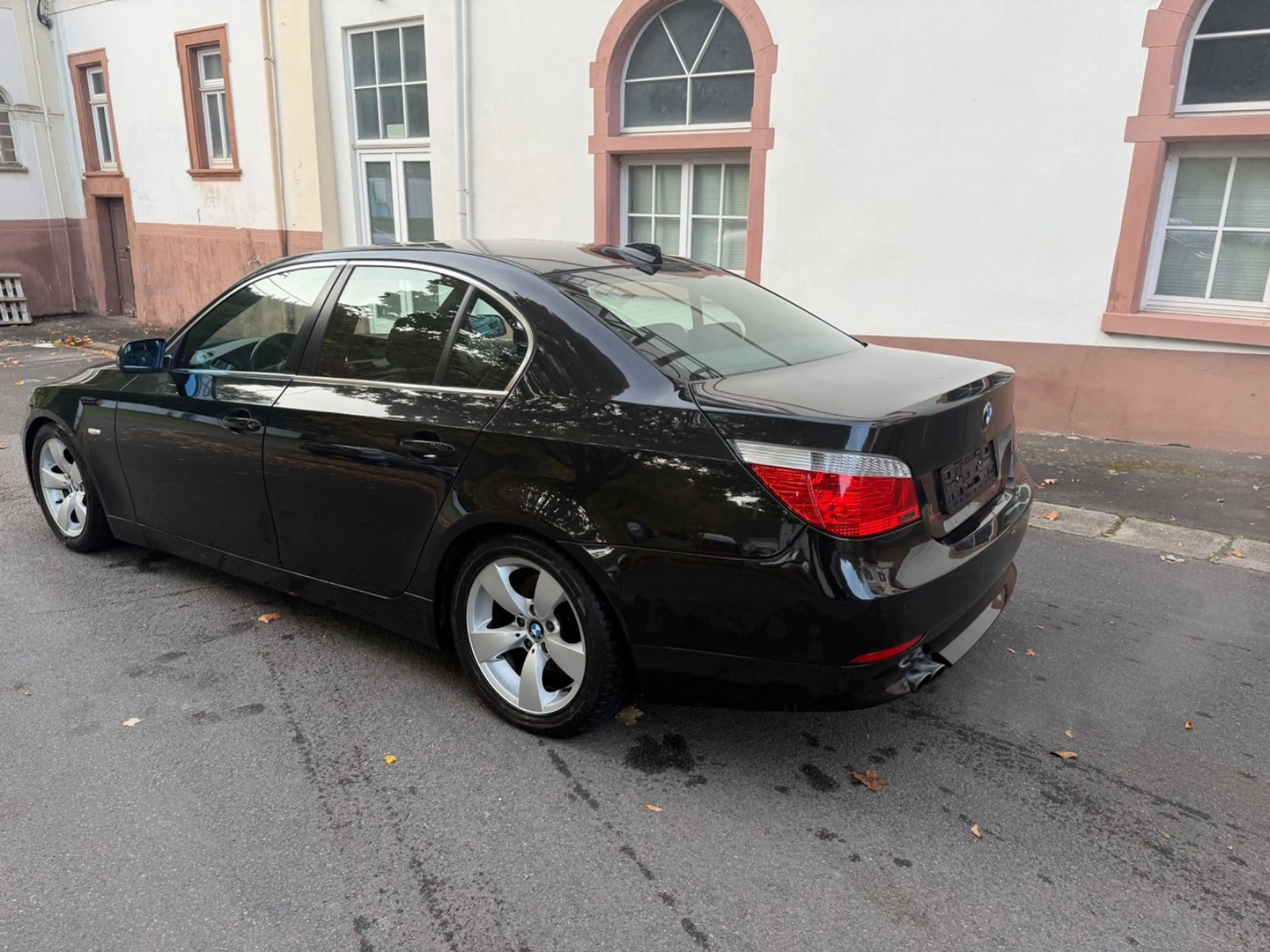 BMW 523 i Xenon, Leder Sitzh,  TÜV — photo 7
