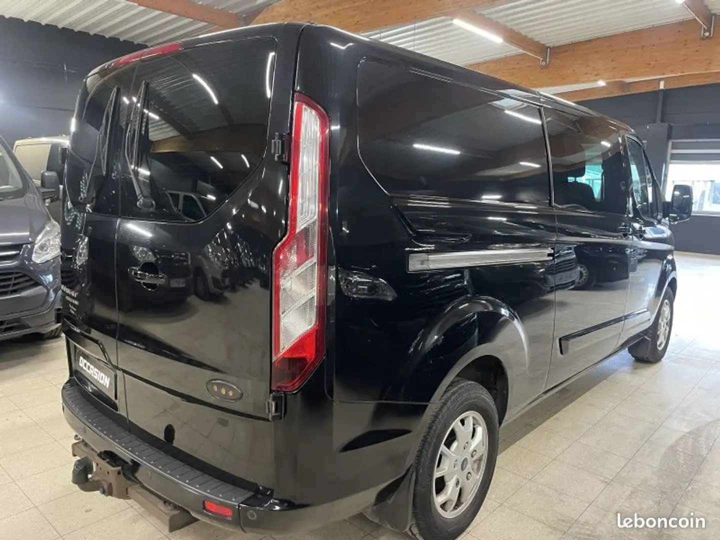 Ford Transit Custom TRANSIT FG 310 L2H1 2.2 TDCI 155CH LIMITED CABINE APPROFONDIE Noir - 2