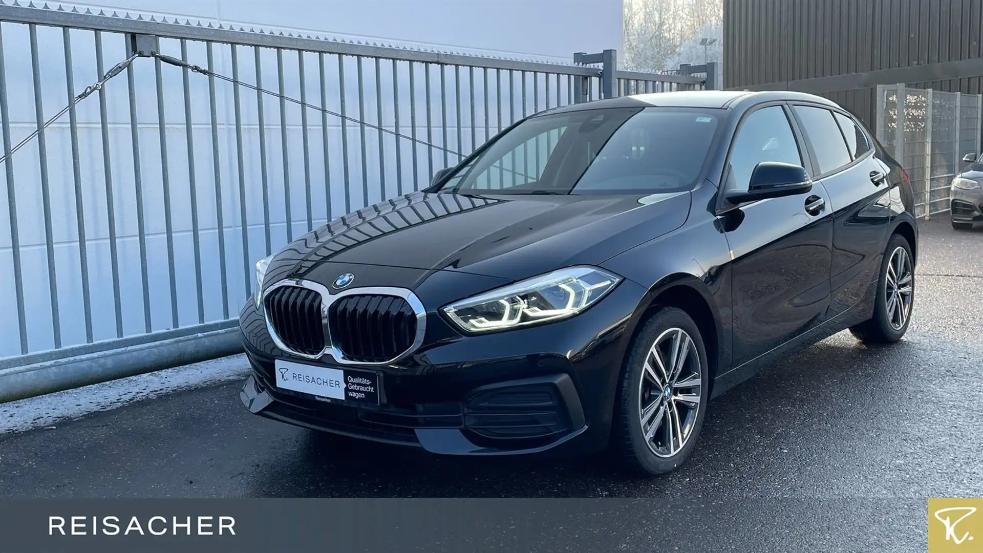 BMW 118 i Advantage LCProf LkdHzg elHk LED LM17" Schwarz - 1