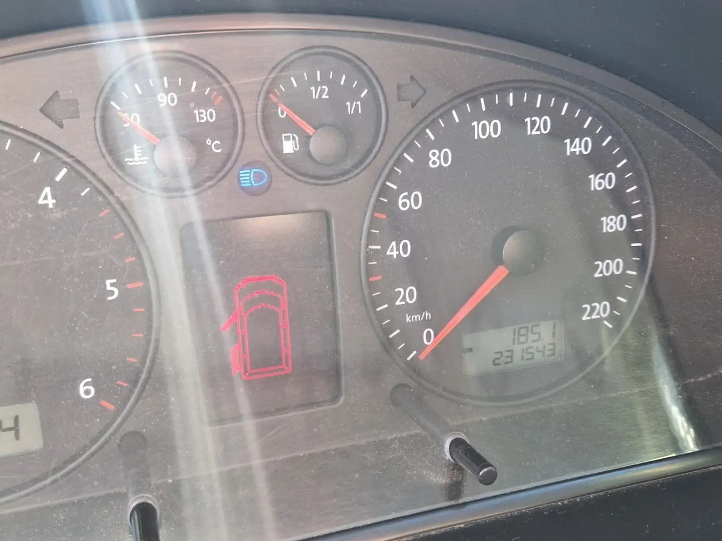 Volkswagen T5 Doka Kurz 4MOTION BMT Comfortline Beige - 2