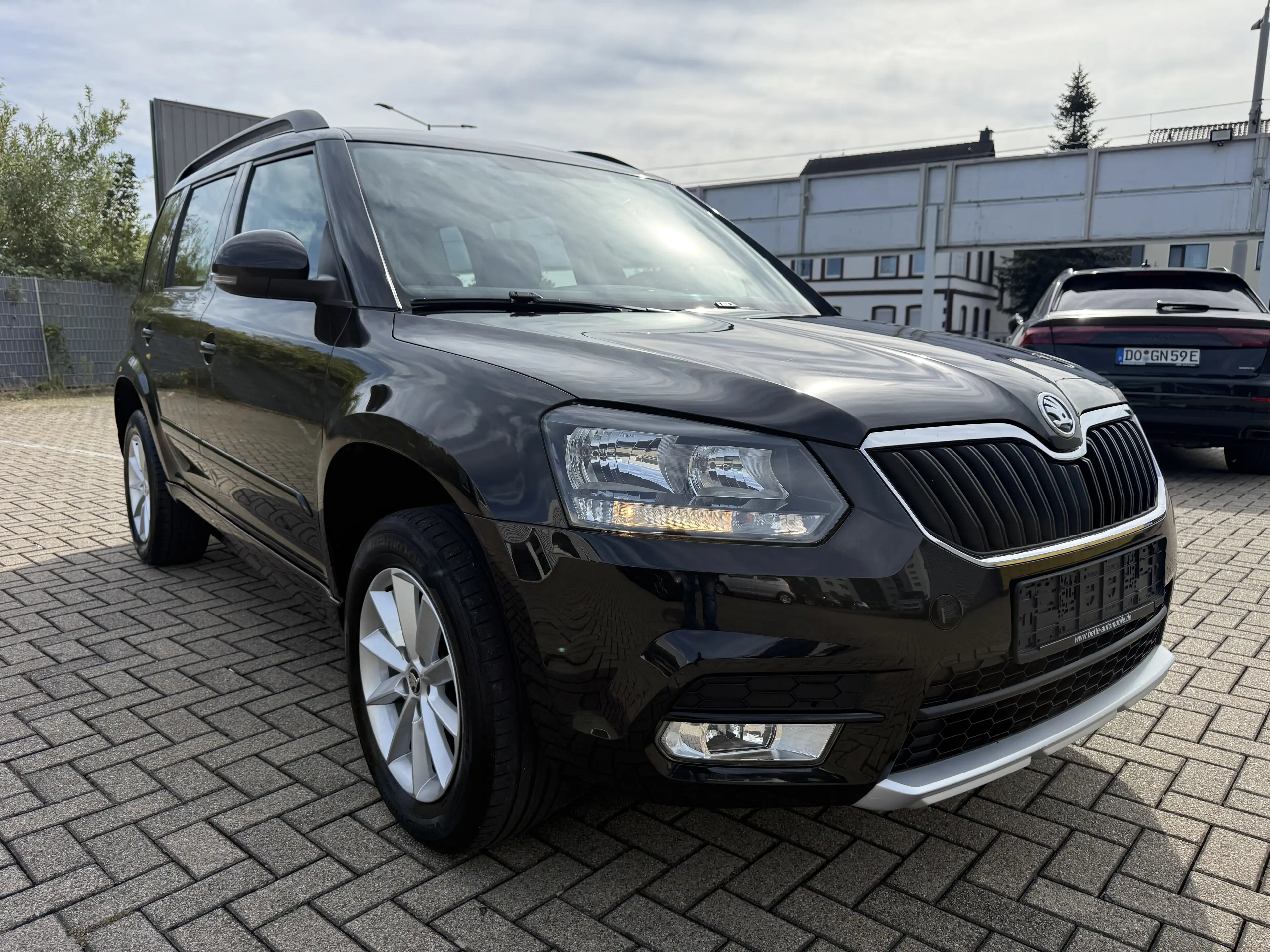 Skoda Yeti Ambition/AHK... — photo 3