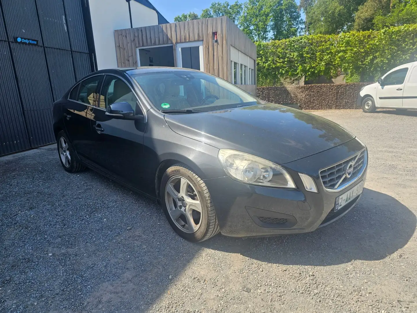 Volvo S60 2.0 D4 / Automaat / Trekhaak / 163pk Negro - 2