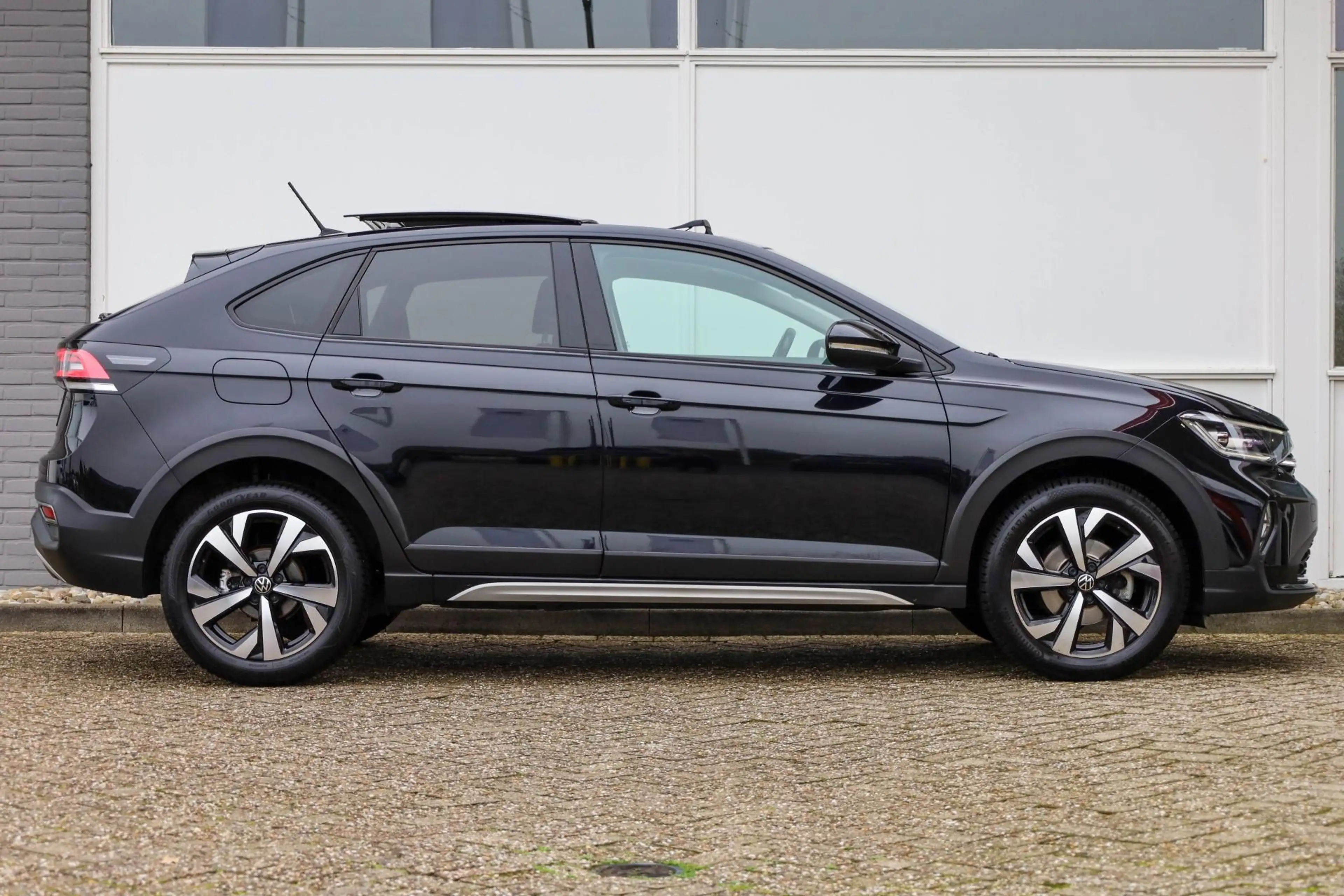 Volkswagen Taigo 1.0 TSI 110pk Style | Panoramadak | IQ Matrix Led — photo 3
