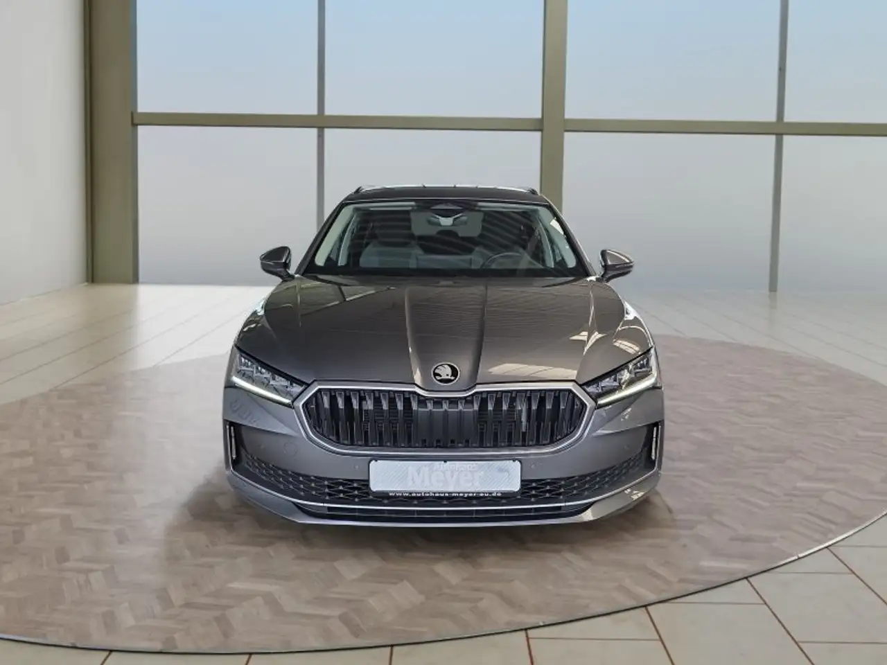 Skoda Superb Combi 2,0TDI DSG Navi/DCC/ACC/Kamera/Sitzhz., миниатюра 9