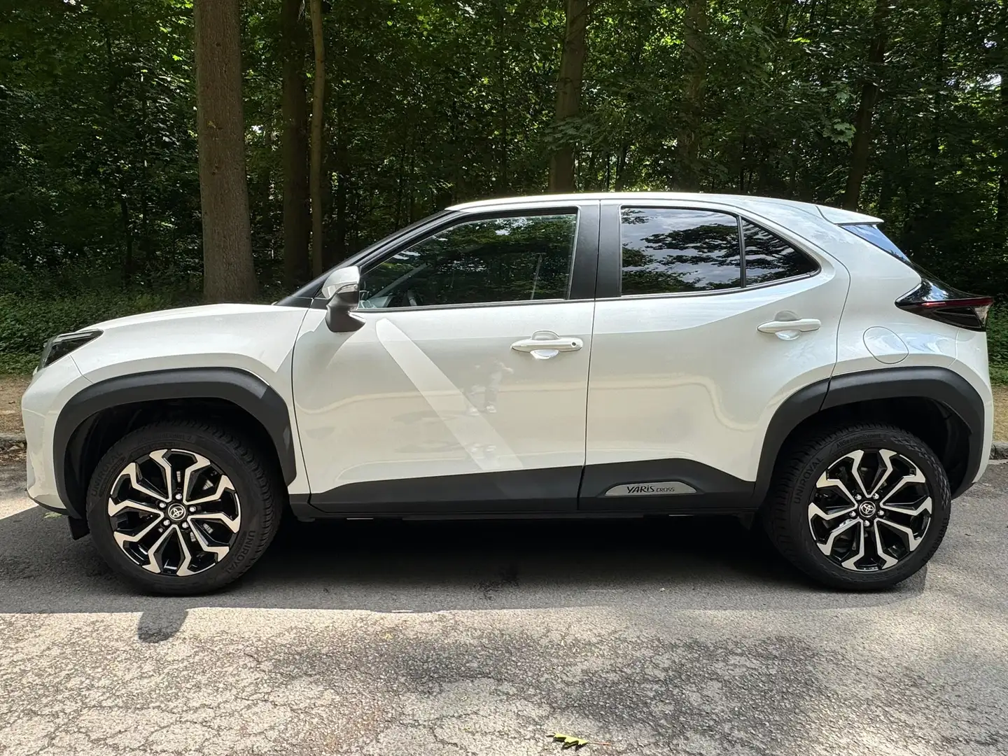Toyota Yaris Cross 1.5i VVT-i Hybrid Dynamic Plus E-CVT Blanc - 2