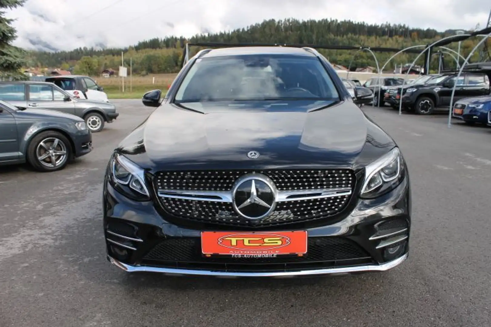 Mercedes-Benz GLC 220 d 4MATIC Aut.*AMG Line*** Schwarz - 2