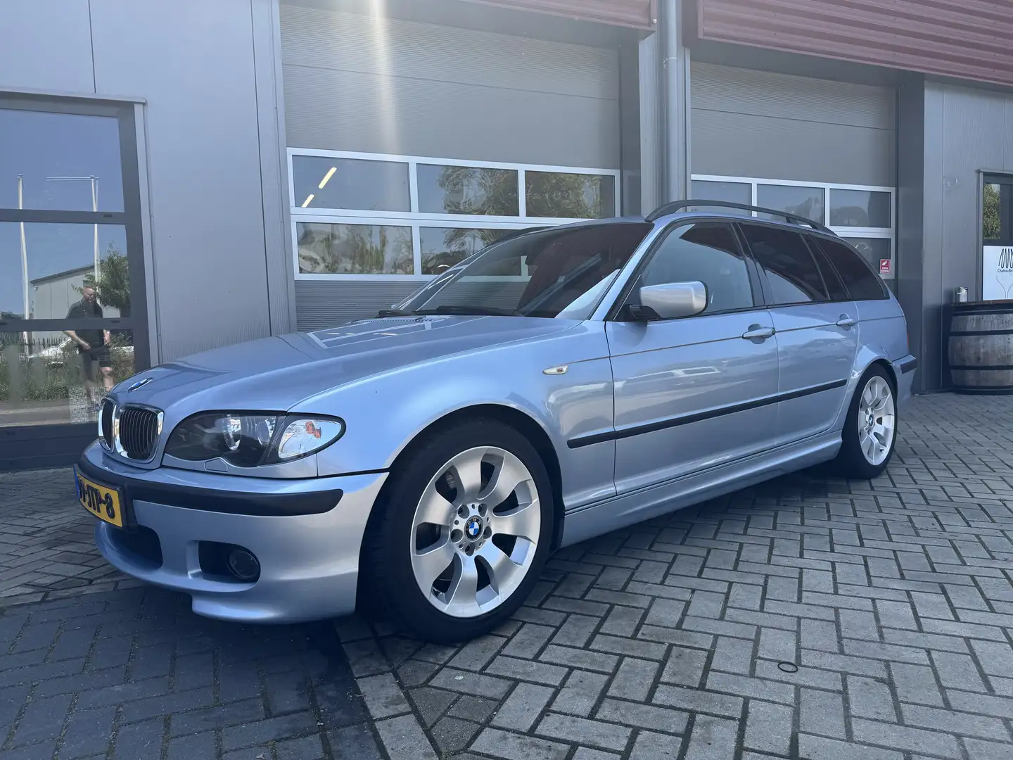 BMW 330 330i Gris - 1