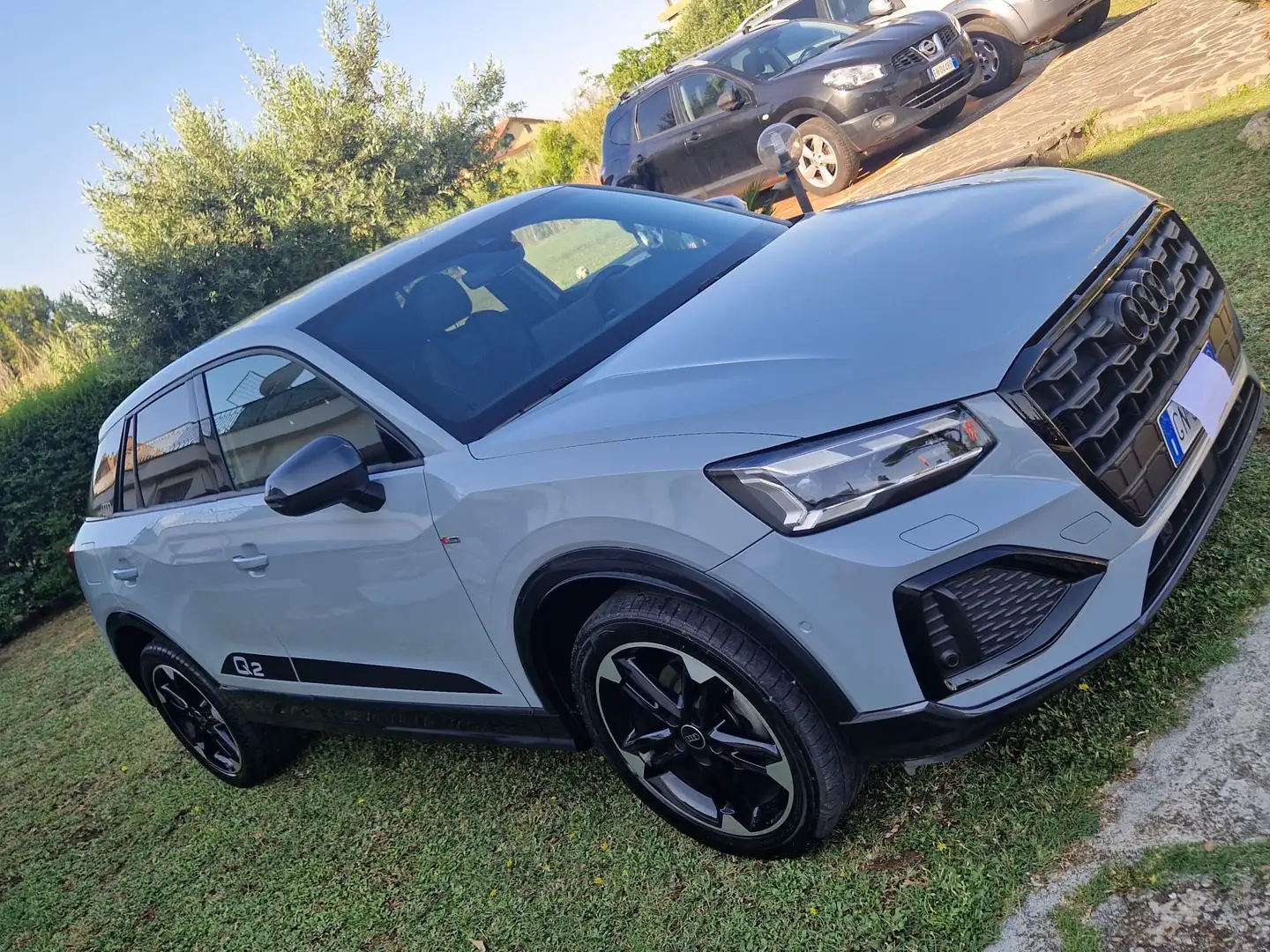 Audi Q2 35 1.5 tfsi S line edition s-tronic identy black Grigio - 2