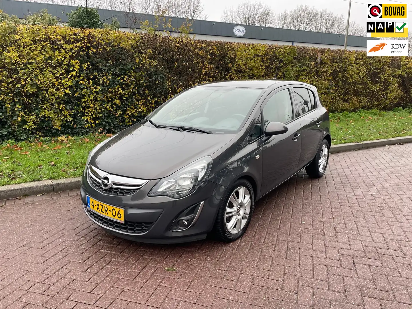 Opel Corsa 1.4-16V BlitZ Gris - 1