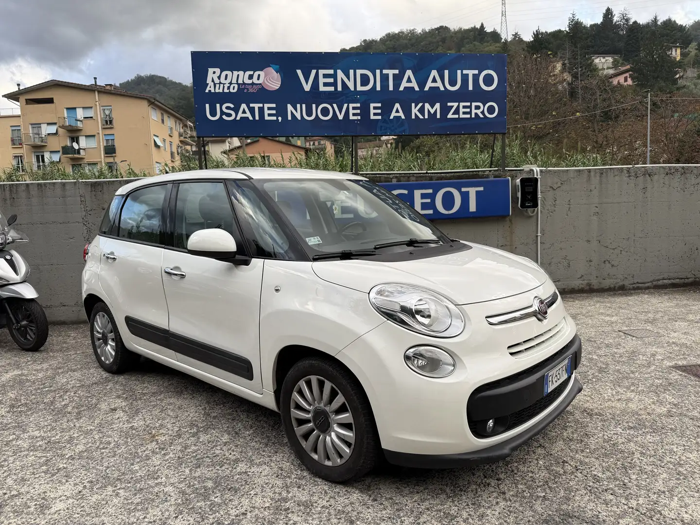 Fiat 500L 500L 2012 1.3 mjt Lounge 95cv Weiß - 1