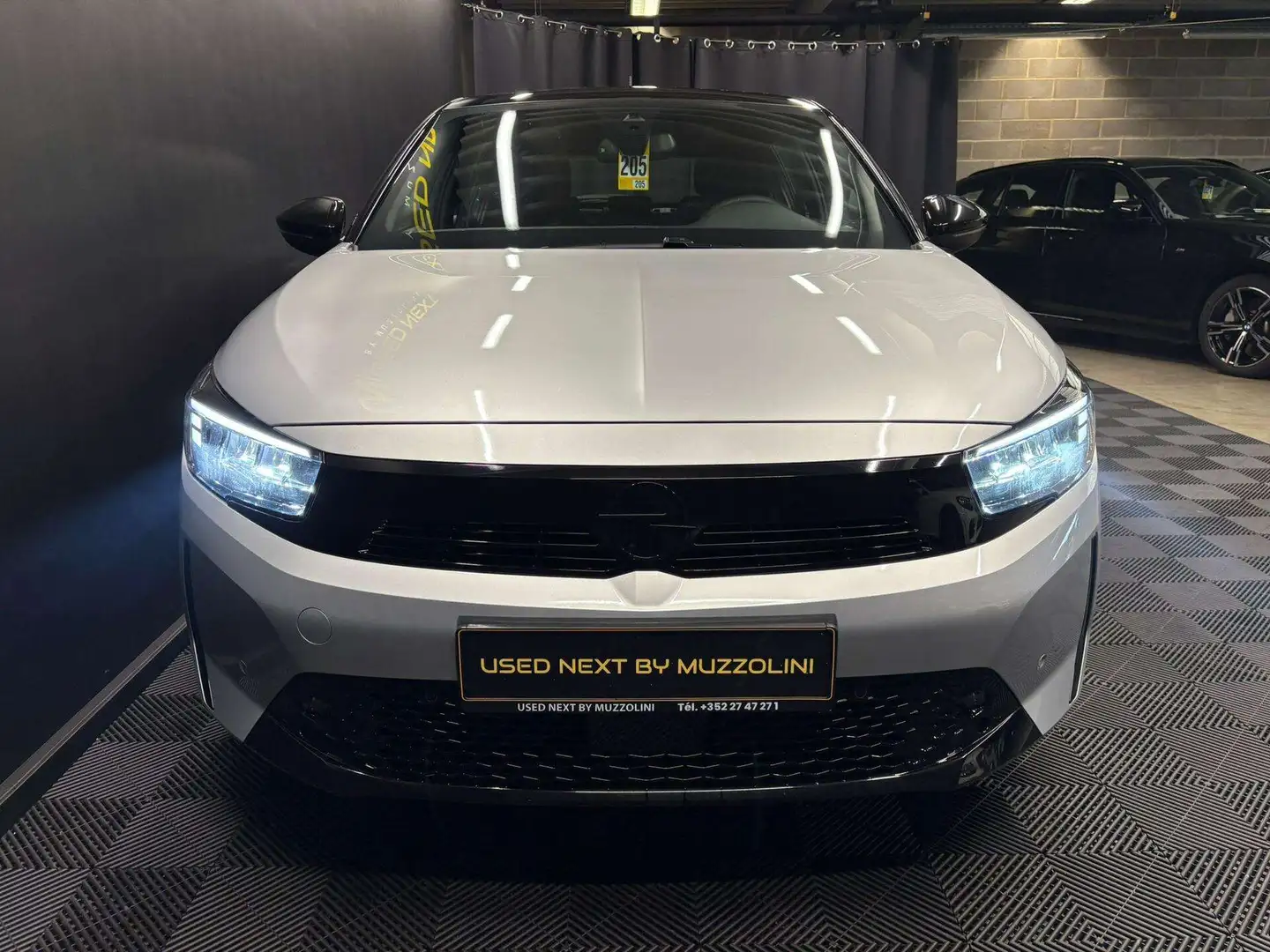 Opel Corsa TURBO Sport 1.2 100cv Man6 / Toit Panoramique -... Zilver - 2