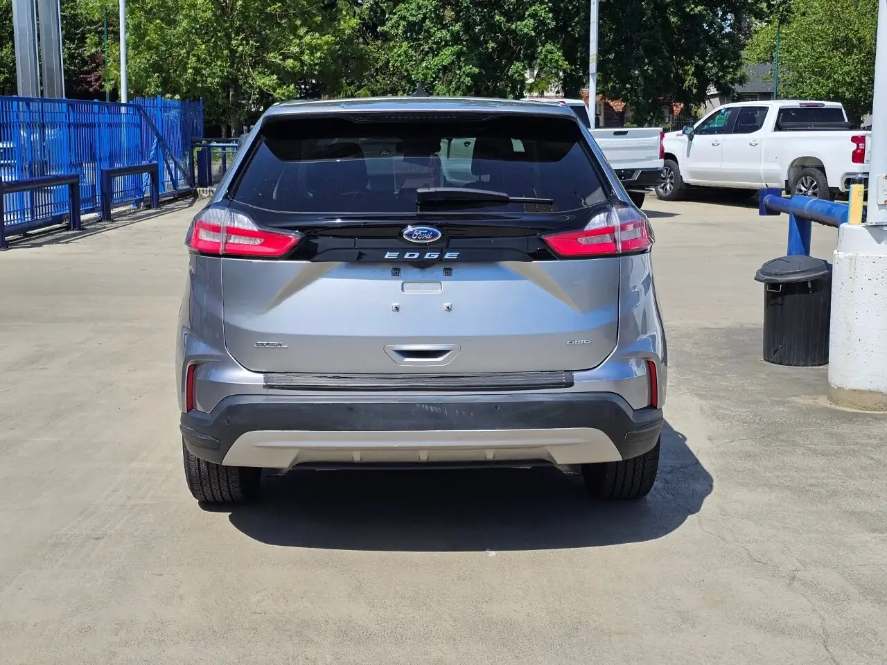 Ford Edge photo Ford Edge