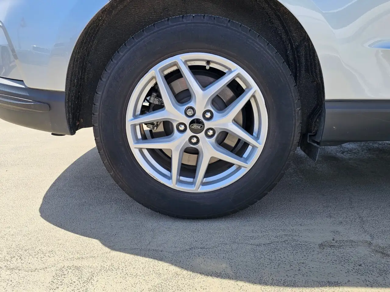 Ford Edge photo Ford Edge