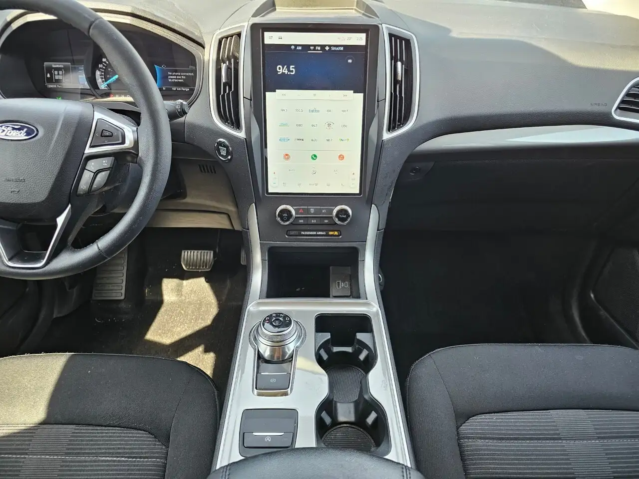 Ford Edge photo Ford Edge
