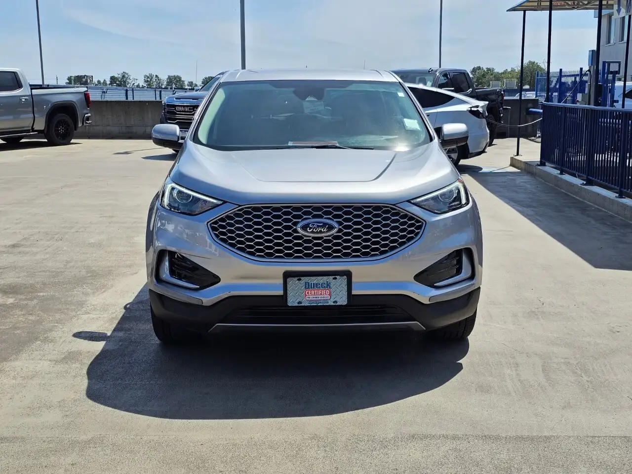 Ford Edge photo Ford Edge
