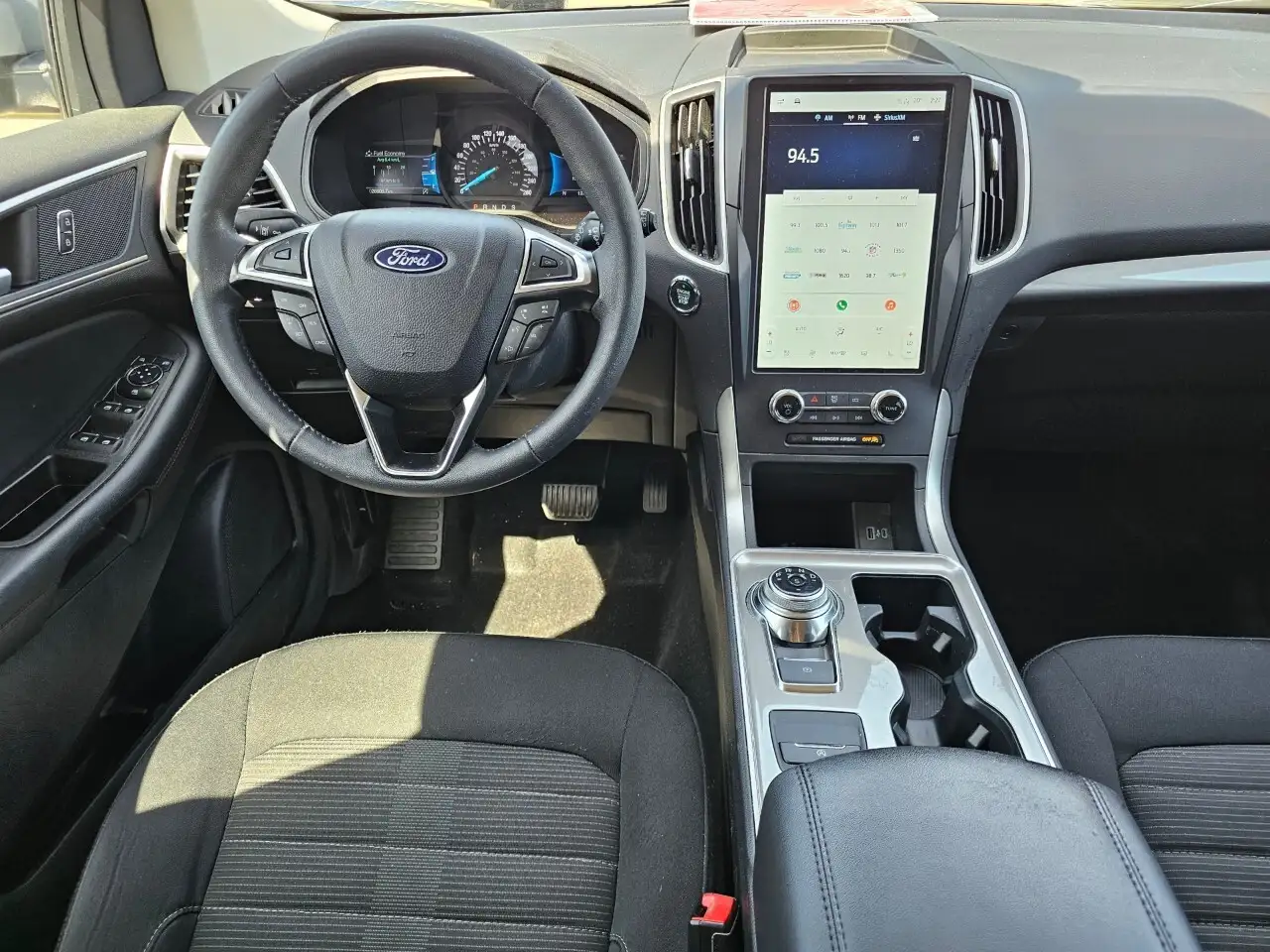 Ford Edge photo Ford Edge