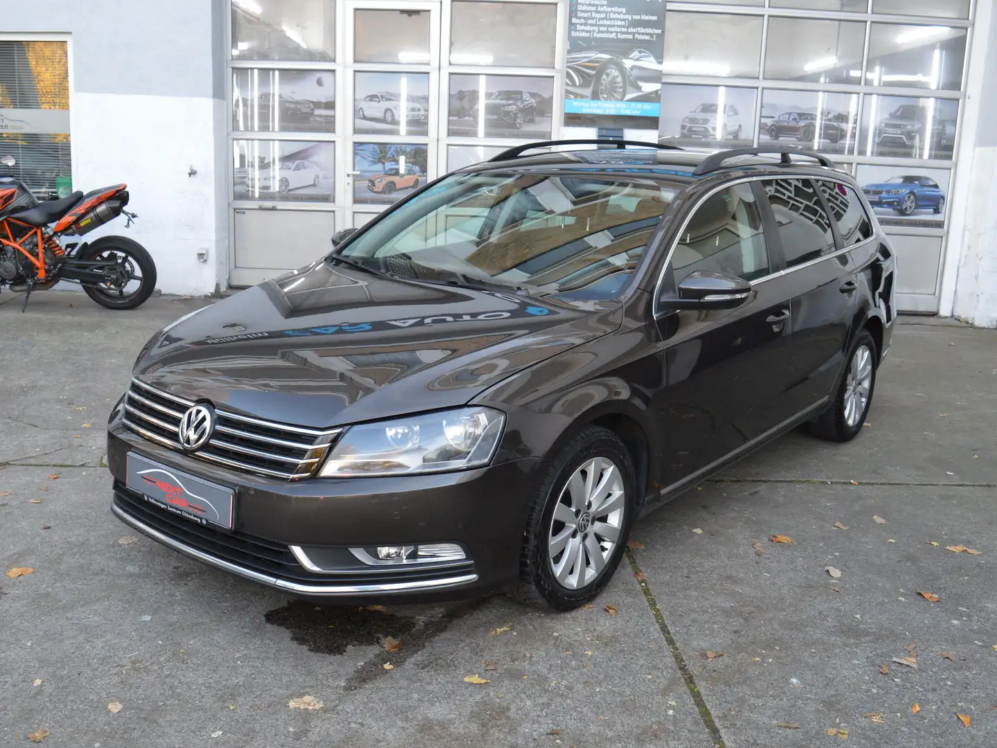Volkswagen Passat Variant Variant Diesel 2.0 TDI BlueMotion Comfortline Braun - 1