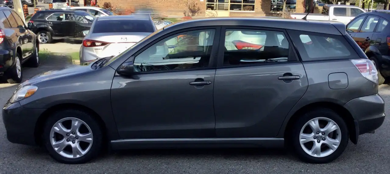 Toyota Matrix снимка Toyota Matrix