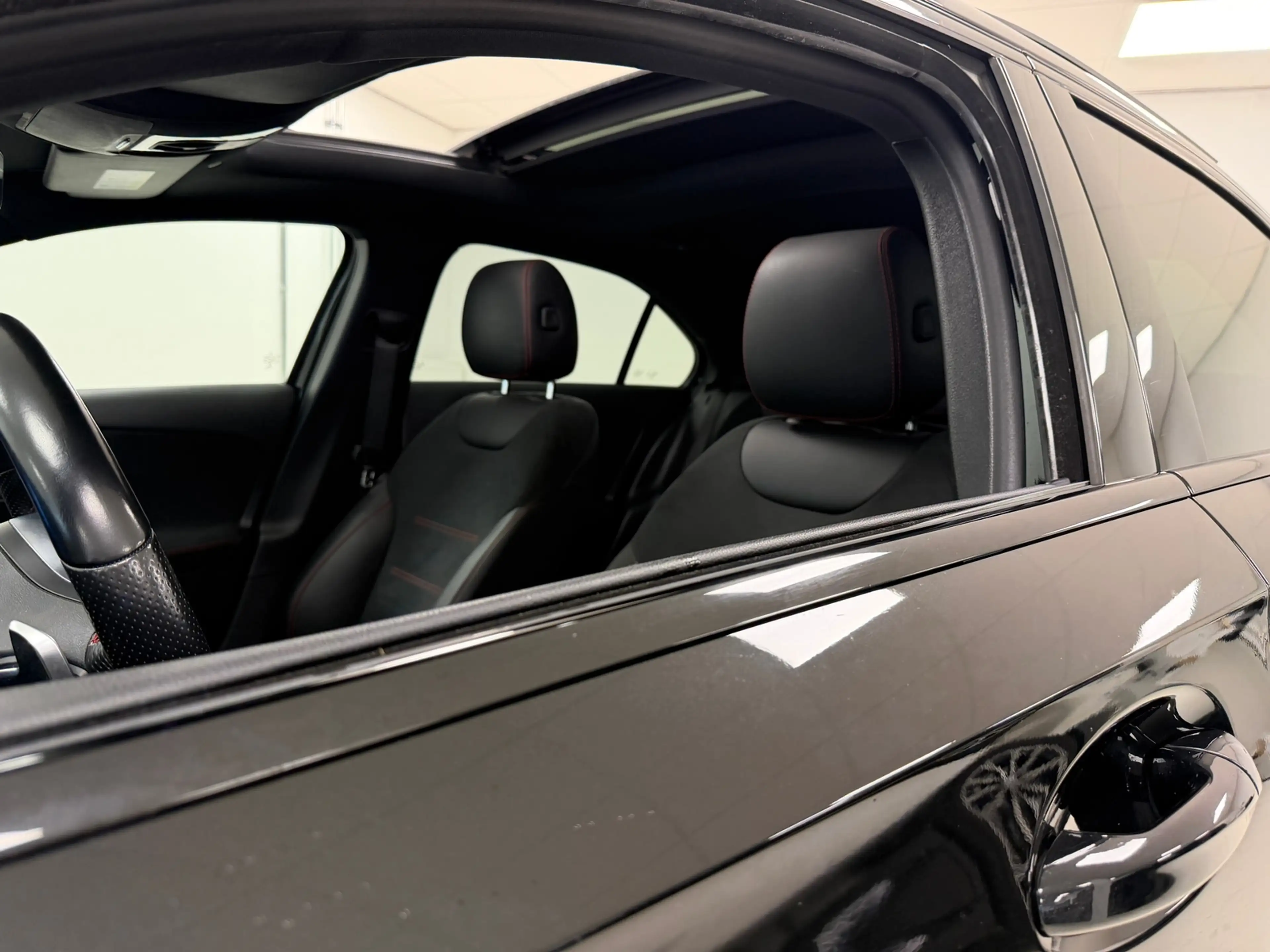 Mercedes-Benz A 180 AMG Line Night | Panoramadak | Widescreen | Camera — photo 6